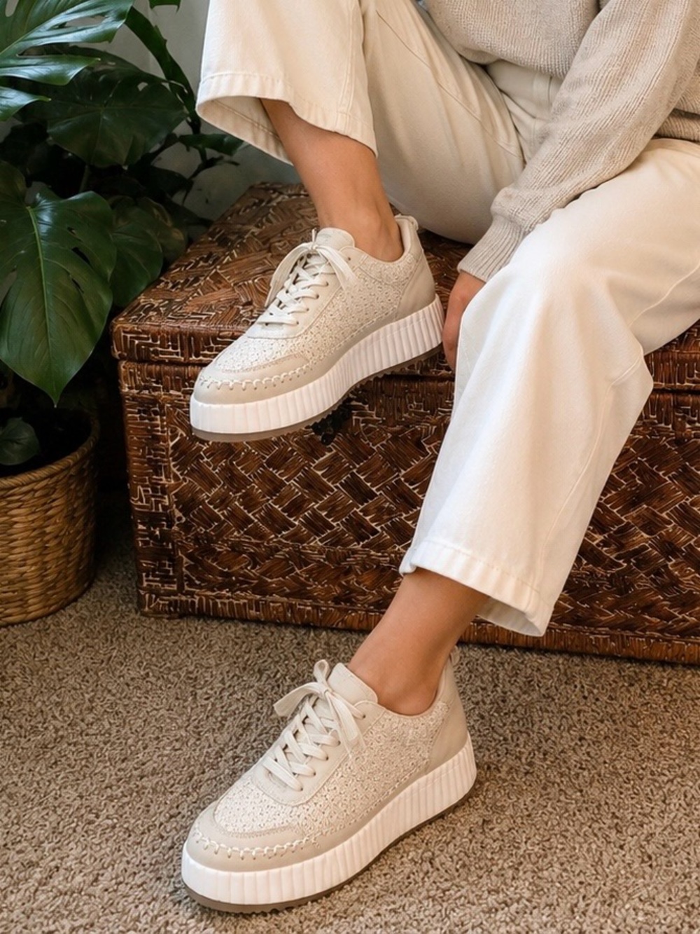 DV by Dolce Vita Fredi Woven Platform Sneakers in Sandstone sz 10